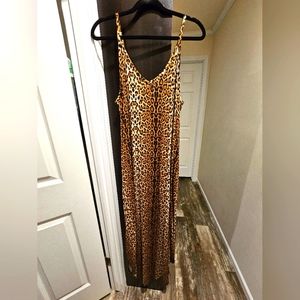 Leopard print maxi dress